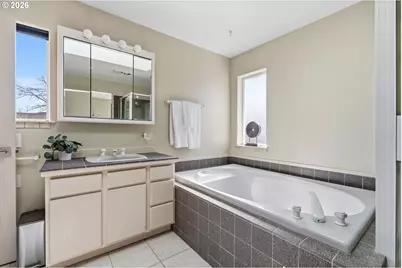 1222 Lincoln St, Hood River, OR 97031 - Photo 13