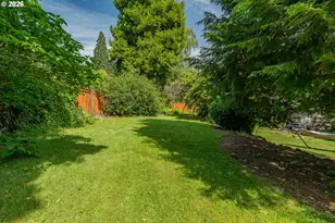 8345 SW Cashmur Ln, Portland, OR 97225 - Photo 37