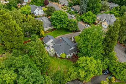 8345 SW Cashmur Ln, Portland, OR 97225 - Photo 43