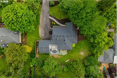 8345 SW Cashmur Ln, Portland, OR 97225 - Photo 41