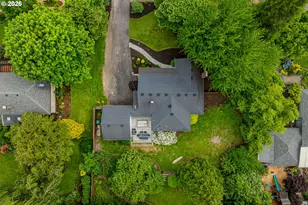 8345 SW Cashmur Ln, Portland, OR 97225 - Photo 41