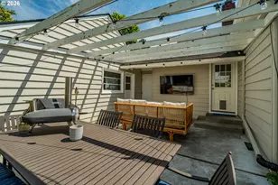 8345 SW Cashmur Ln, Portland, OR 97225 - Photo 31