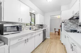3034 SE 170th Ave, Portland, OR 97236 - Photo 17