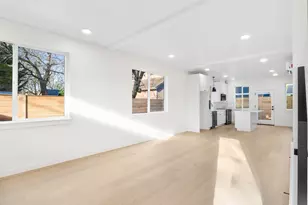 5945 SE 60th Ave, Portland, OR 97206 - Photo 5