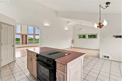 88692 Shoreline Dr, Florence, OR 97439 - Photo 17