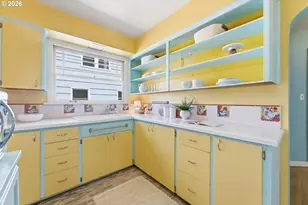 4038 NE 38th Ave, Portland, OR 97212 - Photo 13