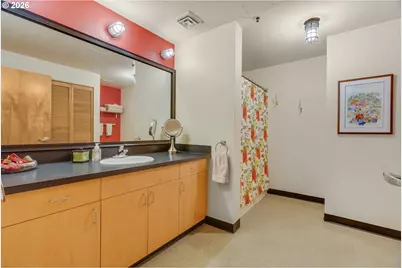 408 NW 12th Ave #201, Portland, OR 97209 - Photo 29