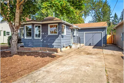 1307 E 5th St, Newberg, OR 97132 - Photo 5