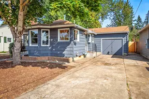 1307 E 5th St, Newberg, OR 97132 - Photo 5