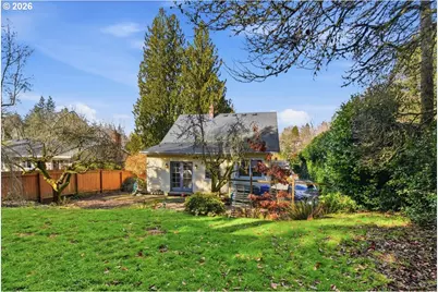 5850 SW Vermont St, Portland, OR 97219 - Photo 31