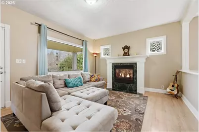 5850 SW Vermont St, Portland, OR 97219 - Photo 5