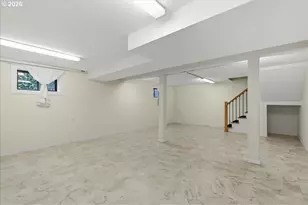 5850 SW Vermont St, Portland, OR 97219 - Photo 25