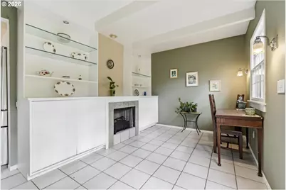 5850 SW Vermont St, Portland, OR 97219 - Photo 13