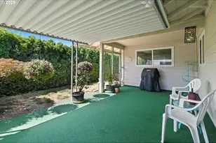 12510 SW Prince Phillip Ct, Portland, OR 97224 - Photo 27