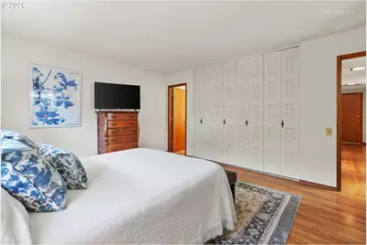 12510 SW Prince Phillip Ct, Portland, OR 97224 - Photo 19