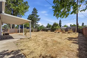 825 19th St, Springfield, OR 97477 - Photo 35