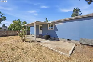 825 19th St, Springfield, OR 97477 - Photo 39