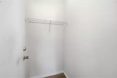825 19th St, Springfield, OR 97477 - Photo 29