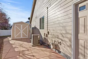 16909 SE 31st St, Vancouver, WA 98683 - Photo 33