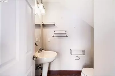 349 W Main St, Hillsboro, OR 97123 - Photo 13