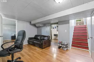 8647 NE Schuyler St, Portland, OR 97220 - Photo 21