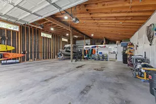 852 Munsel Creek Loop, Florence, OR 97439 - Photo 43