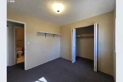 410 NW Elizabeth Ave, Winston, OR 97496 - Photo 35