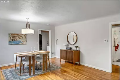1911 SW Marigold St, Portland, OR 97219 - Photo 9