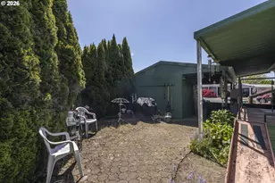 2410 SE Lancaster Dr, Salem, OR 97317 - Photo 17
