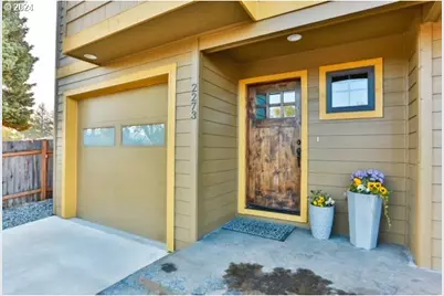 2273 June St, Hood River, OR 97031 - Photo 5