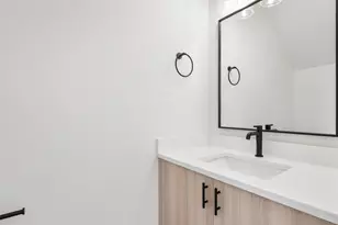1660 SE Umatilla St, Portland, OR 97202 - Photo 5