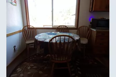 375 Jordan Creek Rd, Riddle, OR 97469 - Photo 21