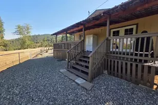 375 Jordan Creek Rd, Riddle, OR 97469 - Photo 5