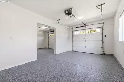 15938 SE Alder St, Portland, OR 97233 - Photo 41