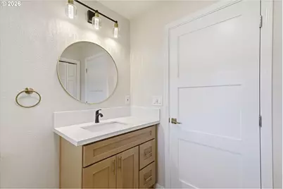 15938 SE Alder St, Portland, OR 97233 - Photo 15
