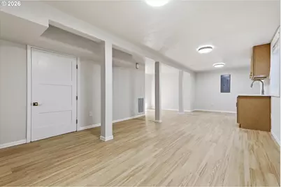 15938 SE Alder St, Portland, OR 97233 - Photo 21