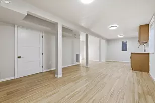 15938 SE Alder St, Portland, OR 97233 - Photo 21