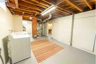 216 SE 75th Ave, Portland, OR 97215 - Photo 37