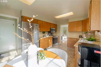 216 SE 75th Ave, Portland, OR 97215 - Photo 13