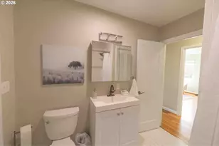 216 SE 75th Ave, Portland, OR 97215 - Photo 27