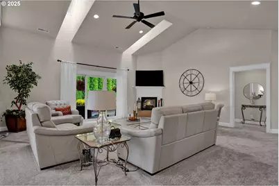 2332 Rosemary Ct, Florence, OR 97439 - Photo 11