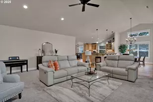 2332 Rosemary Ct, Florence, OR 97439 - Photo 13