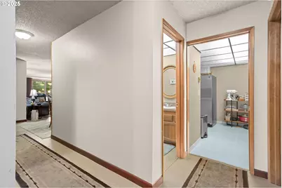 168 Oswego Summit, Lake Oswego, OR 97035 - Photo 5