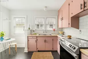 6354 N Greeley Ave, Portland, OR 97217 - Photo 11