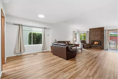 10440 SW Century Oak Dr, Portland, OR 97224 - Photo 5