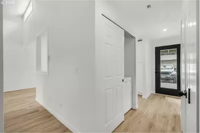 9020 SW 130th Ave, Beaverton, OR 97008 - Photo 5