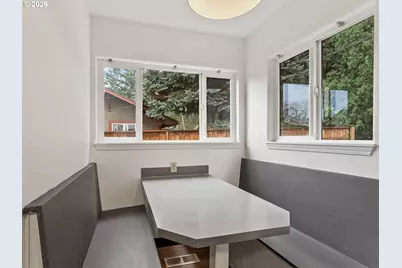 8635 NE Skidmore St, Portland, OR 97220 - Photo 15