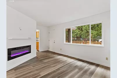 8635 NE Skidmore St, Portland, OR 97220 - Photo 11