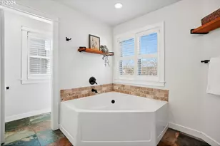 16147 SW Palermo Ln, Portland, OR 97223 - Photo 29