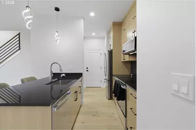 6904 SE Brooklyn St, Portland, OR 97206 - Photo 9
